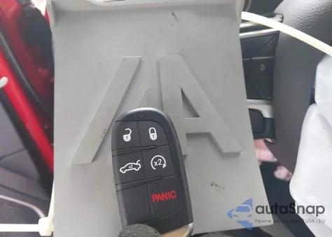 2019 Jeep Compass Latitude 4X4 from USA, damaged, VIN 3C4NJDBB7KT790623